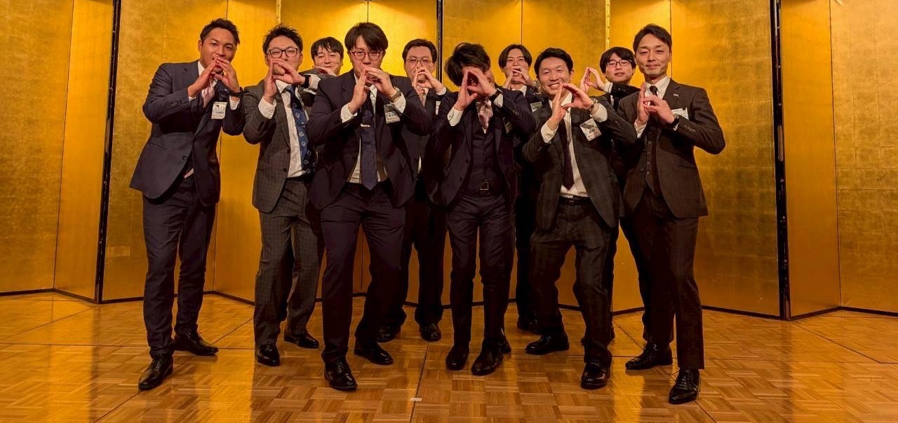 メンバーポーズ